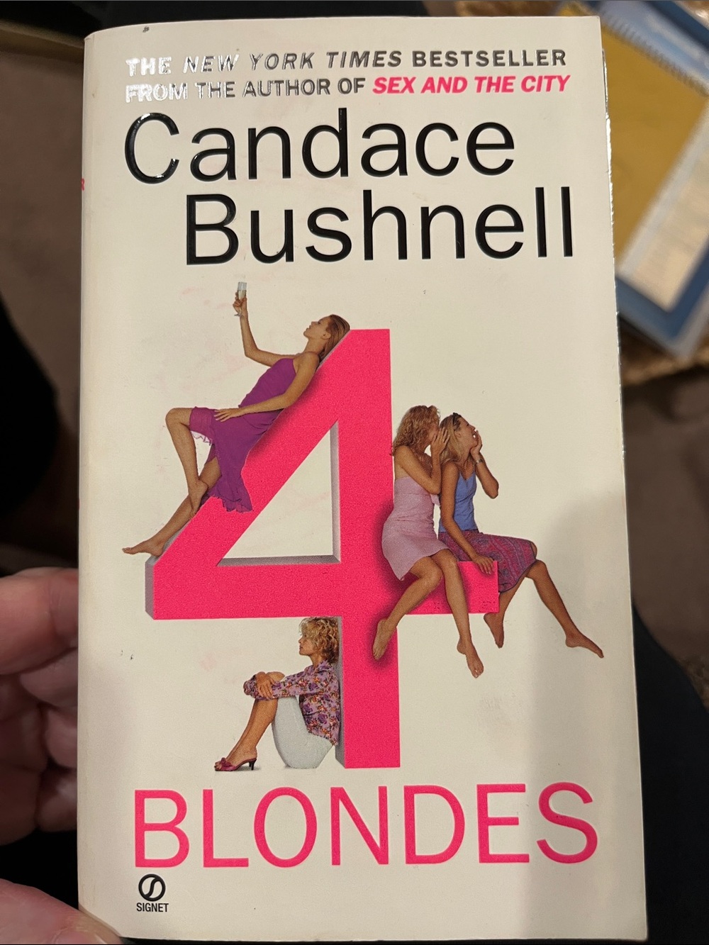 Candace Bushnell 4 Blondes — Pink Cover Paperback